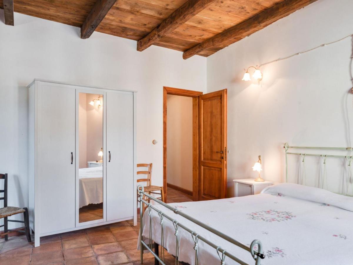 Villa Ancient Farmhouse With Private Heated Hot Tub And Pool à Casola in Lunigiana Extérieur photo